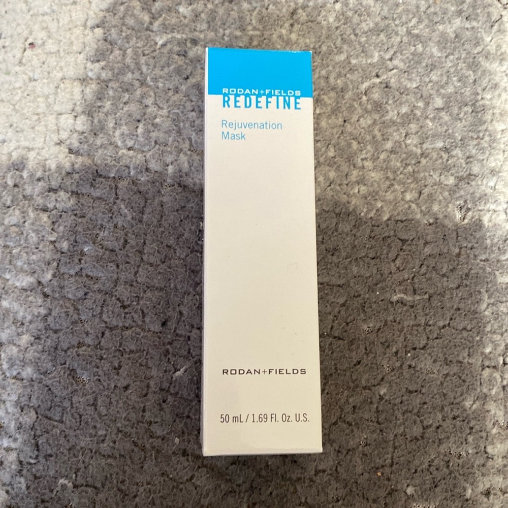 NWOT Redefine Rejuvenation Mask
